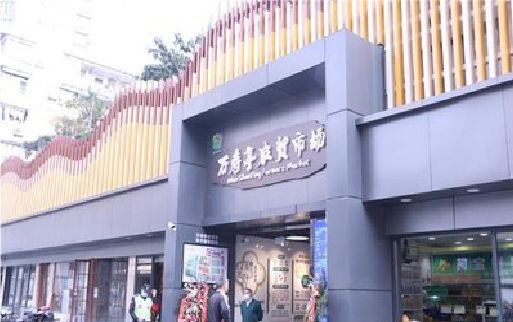 光泽装招牌时，需要注意什么？